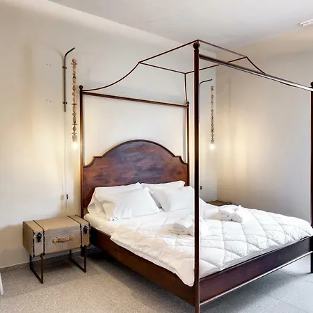 Relais Chiaramonte 4* רגוזה